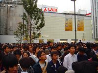 秋葉原駅前